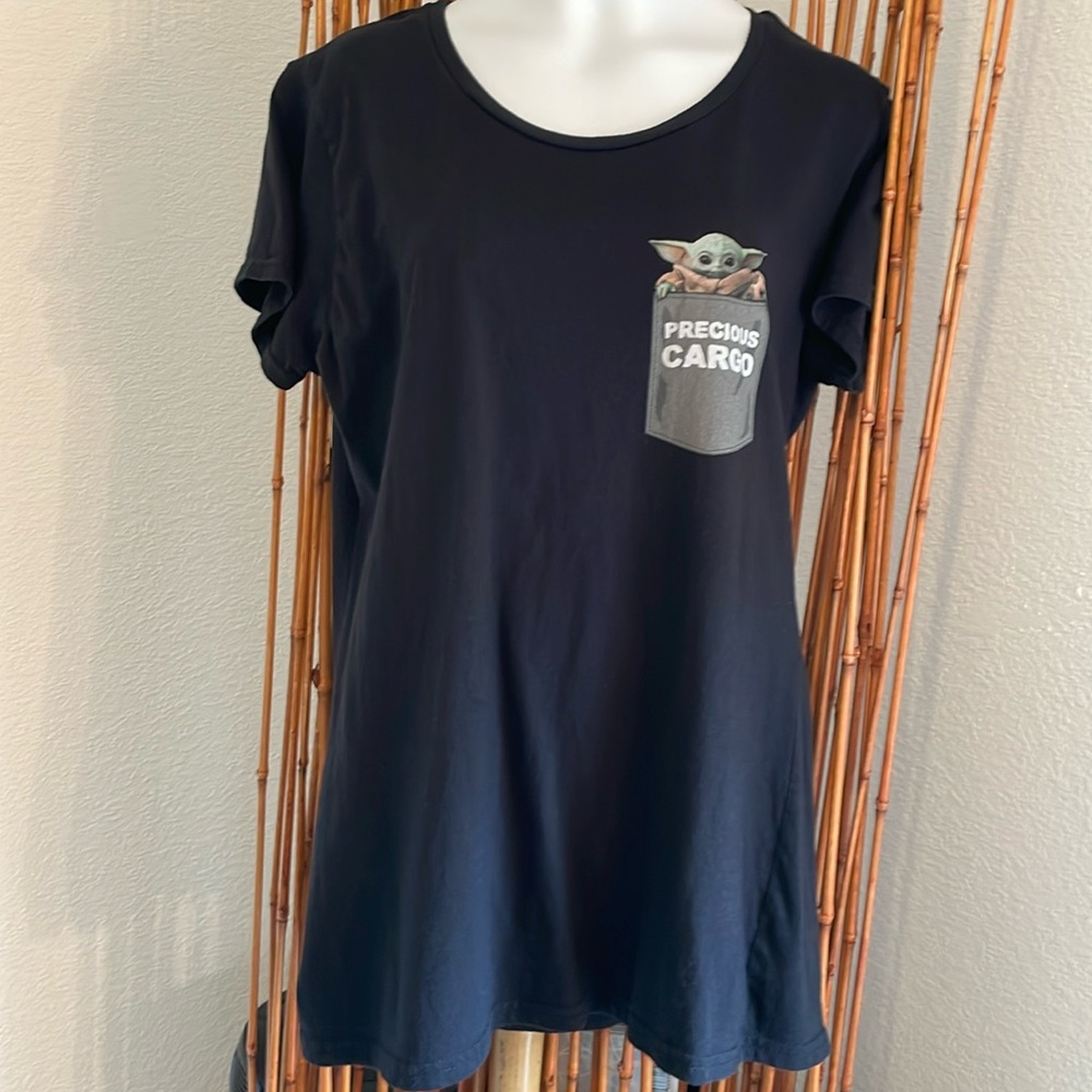 Baby Yoda Black Tee